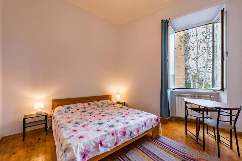 La Casa Dello Scrittore - Writer's Apartment Rom