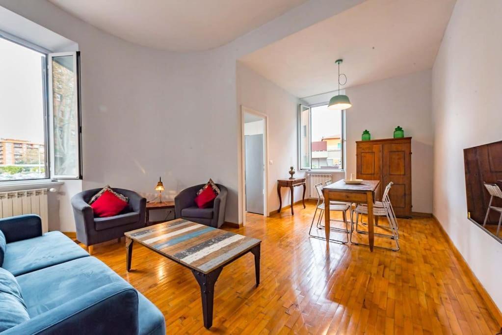 Apartment La Casa Dello Scrittore - Writer's Rom